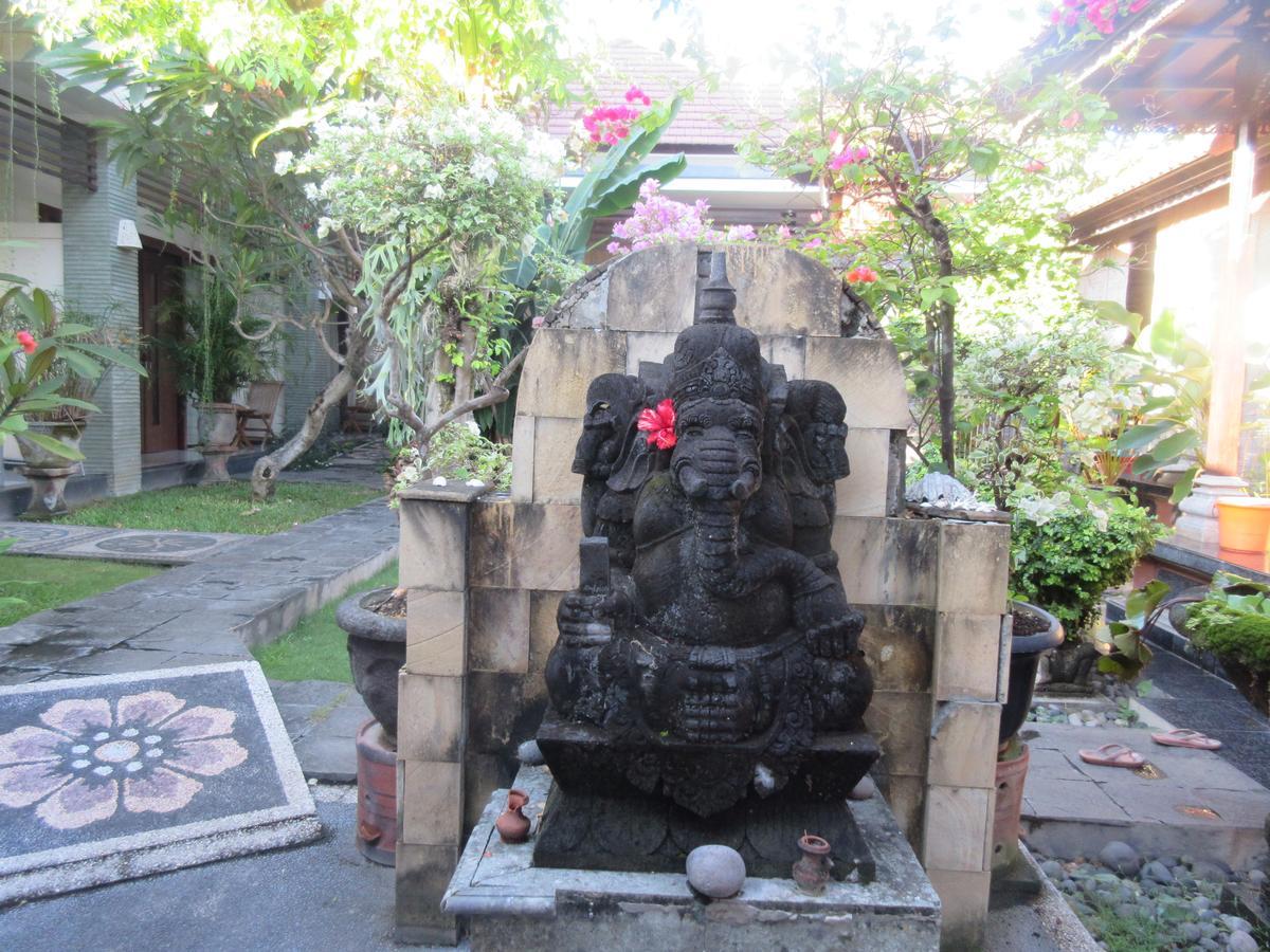 Rika Sanur Homestay Exterior foto